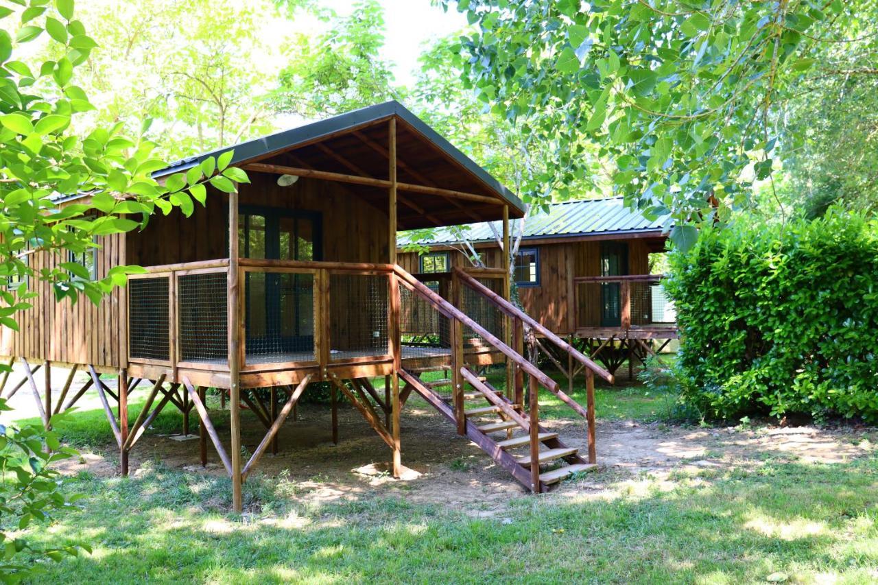 Camping Le Mouliat Hotel Moncrabeau Eksteriør billede