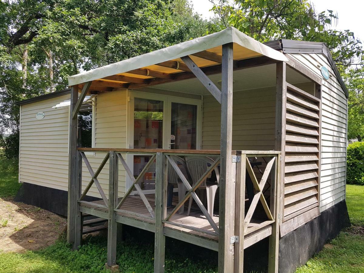 Camping Le Mouliat Hotel Moncrabeau Eksteriør billede